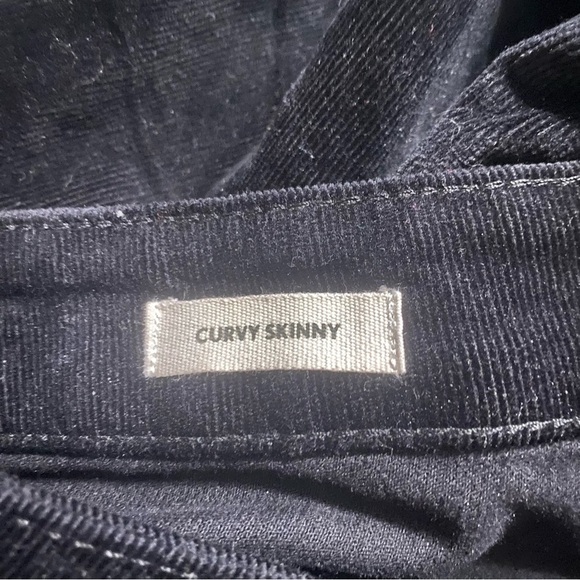 LOFT Black Soft Corduroy Curvy Ankle Stretch Pants - Picture 5 of 6